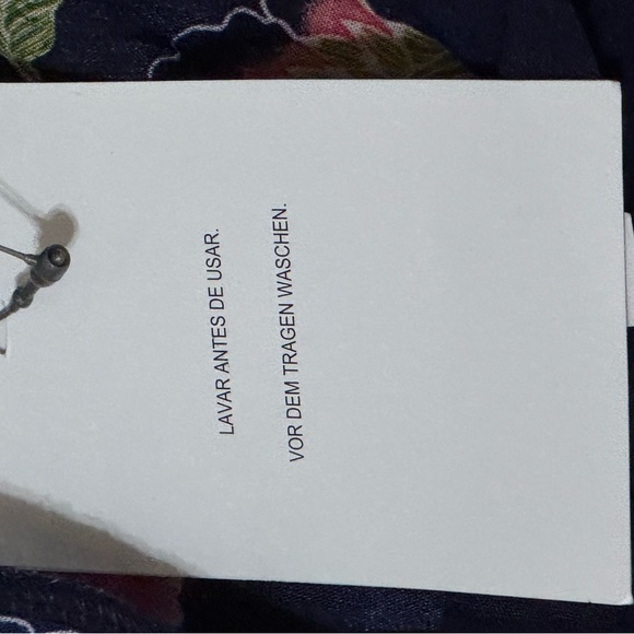 ASOS Floral Pajama Set Navy size 4 S NWT Long Sleeve Button Up Pants Spring PJ’s - Picture 6 of 7